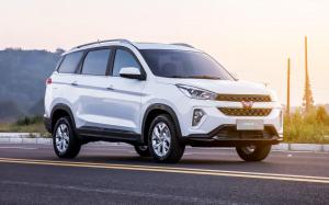 WuLing Hongguang S3 2017 года